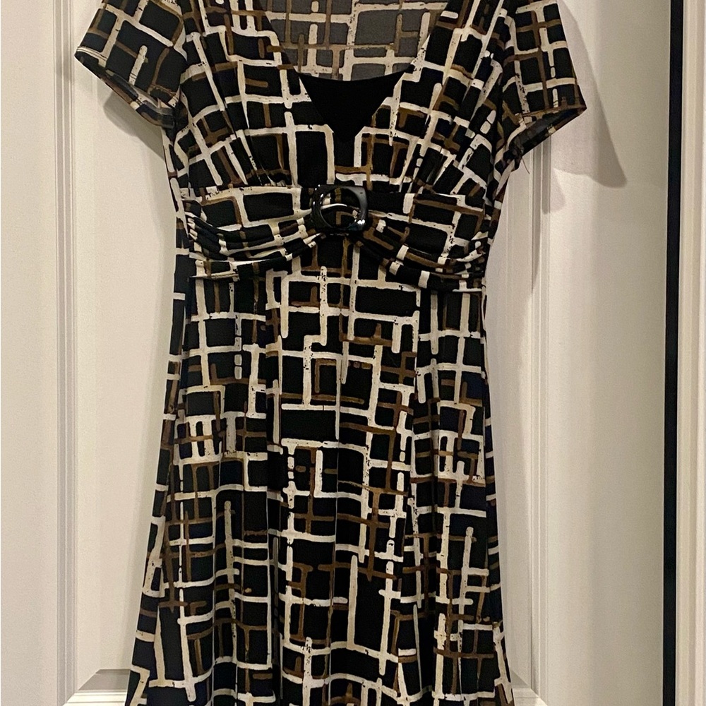 Dressbarn Black and White Fit and Flare Midi Dress